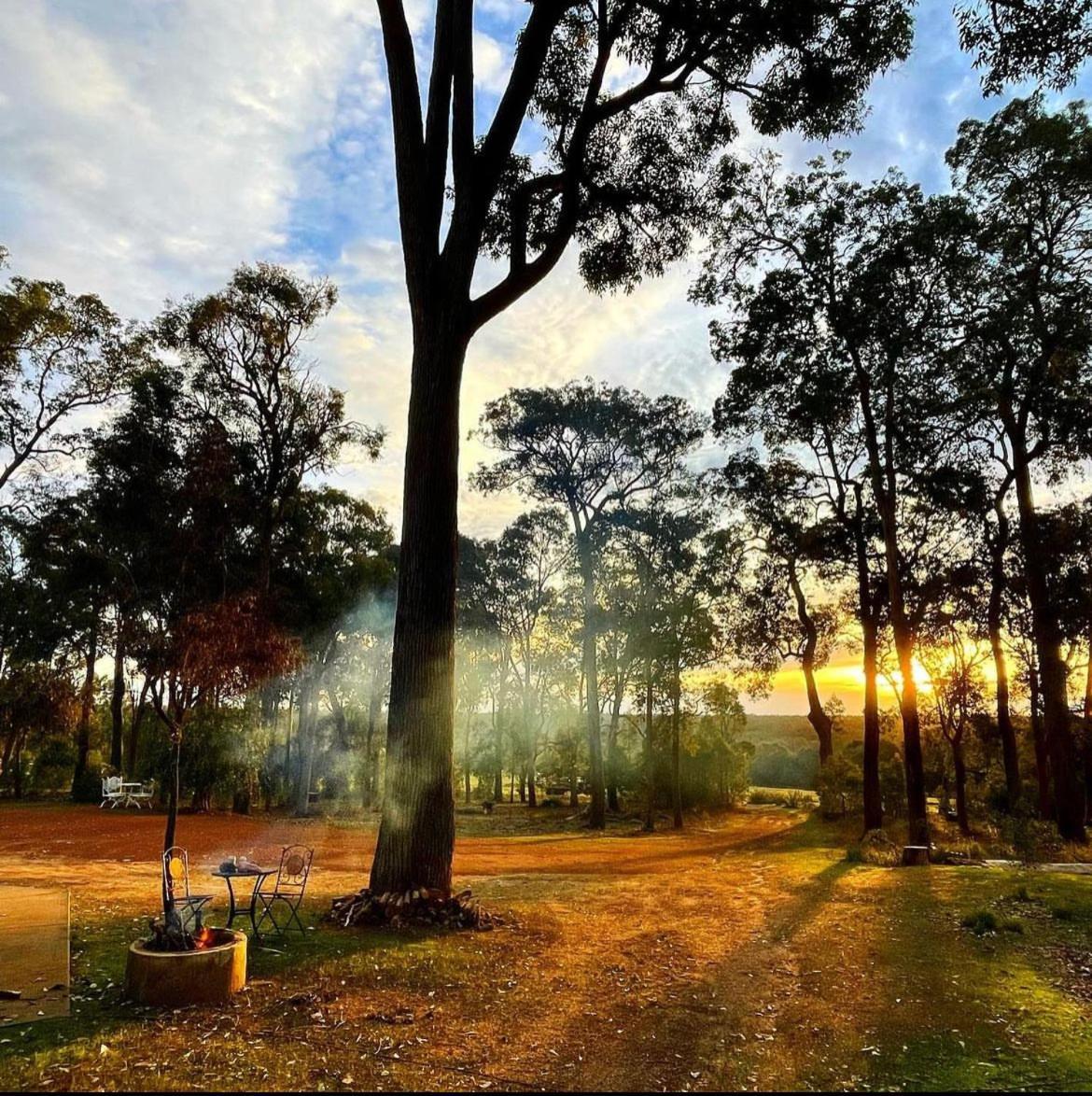 Jarrah Glen Cabins Nannup Ngoại thất bức ảnh