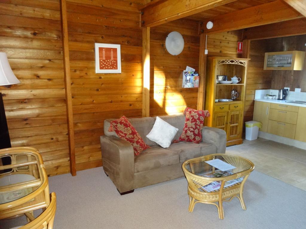Jarrah Glen Cabins Nannup Ngoại thất bức ảnh
